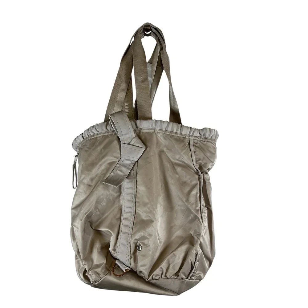 Lululemon Floral Drawstring Gym Tote Bag Taupe Champagne Rose Gold Logo *FLAWED*